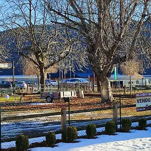 Chalet Du Bord Du Chambon-sur-Lac