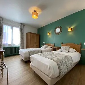 2* Hotel Restaurant Le Grillon